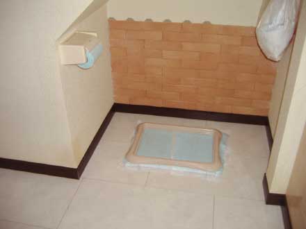 室内リフォームでワンちゃん専用トイレ