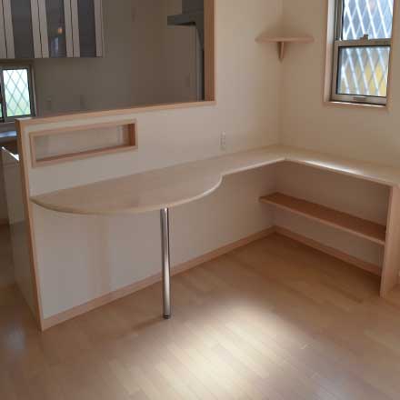 造り付けの壁面収納例4