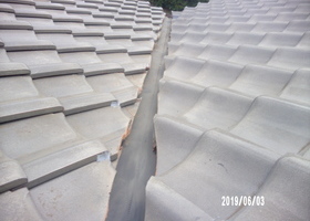 雨漏れ修繕工事　担当　渡辺真次