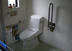 介護リフォーム　担当　渡辺真次